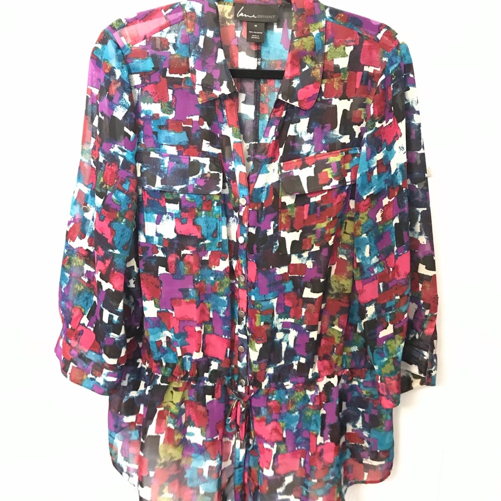 Multicolor cinch waist button up top